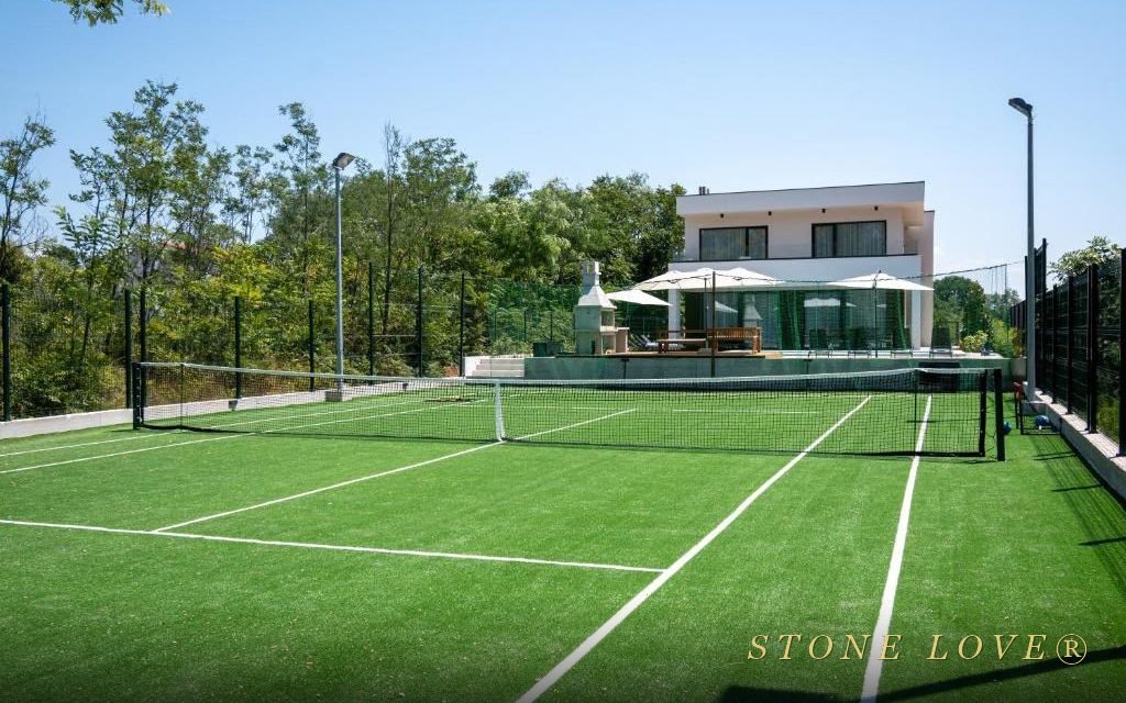 Padel/Tennis Court